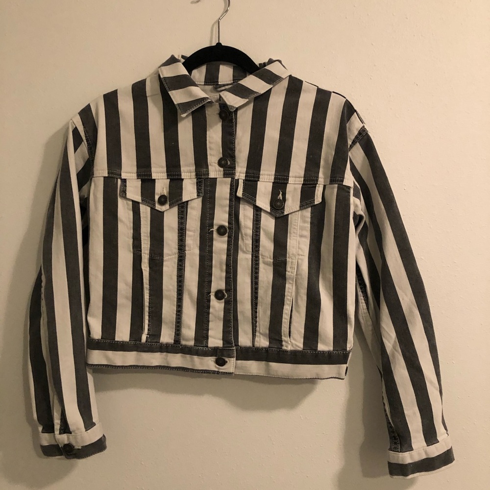 Stripped jean jacket